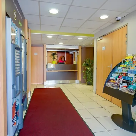 Hotel Saint-etienne Monthieu