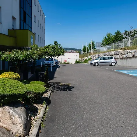 Hotel Saint-etienne Monthieu 2*